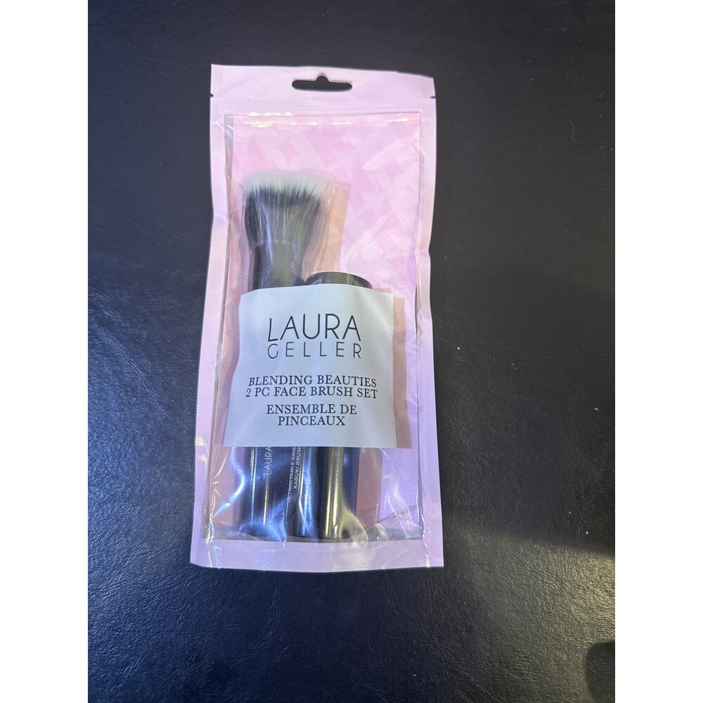 NEW Laura Geller Blending Beauties 2 Piece Face Brush Set Powder & Kabuki
